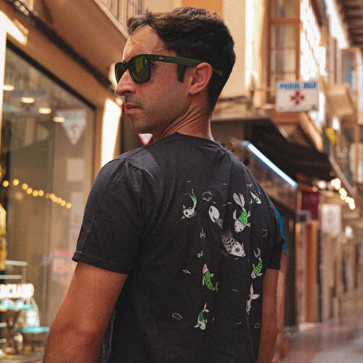 Camiseta Peces Koi – Estilo Japonés