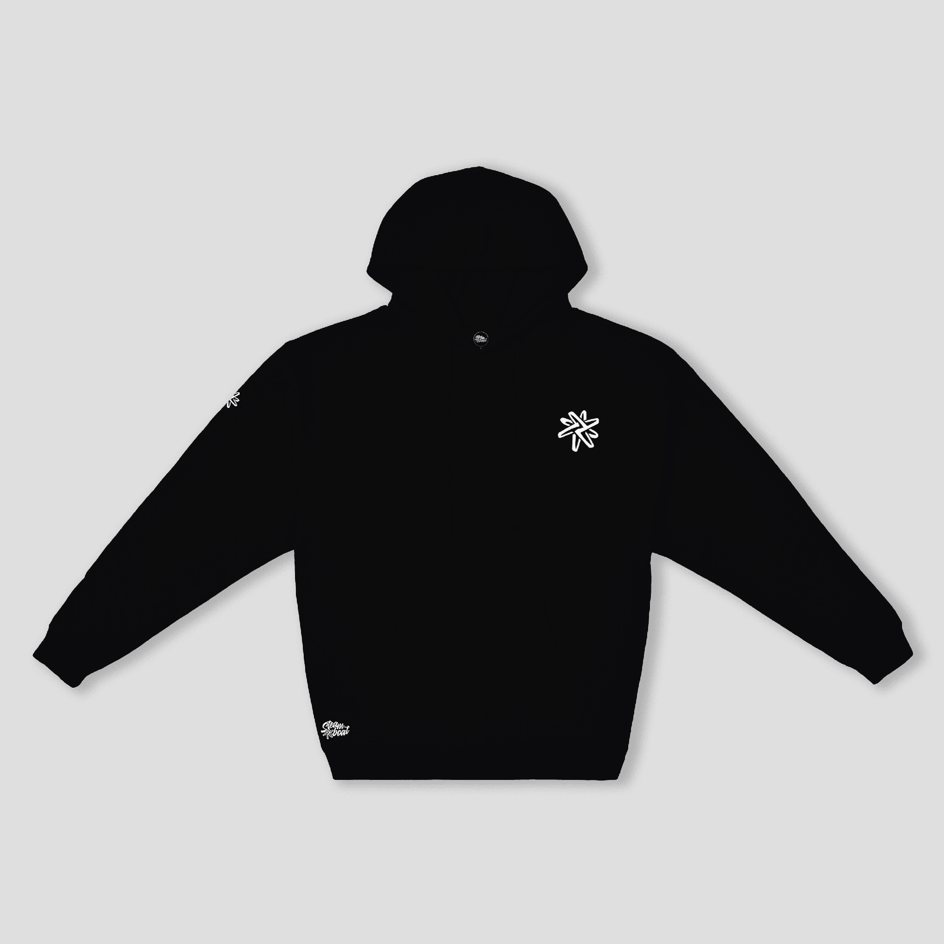 Sudadera negra con diseño artístico de peces koi, estilo oriental, que transmite elegancia, fluidez y creatividad.